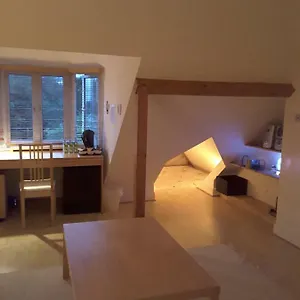Osterley Bed & Breakfast